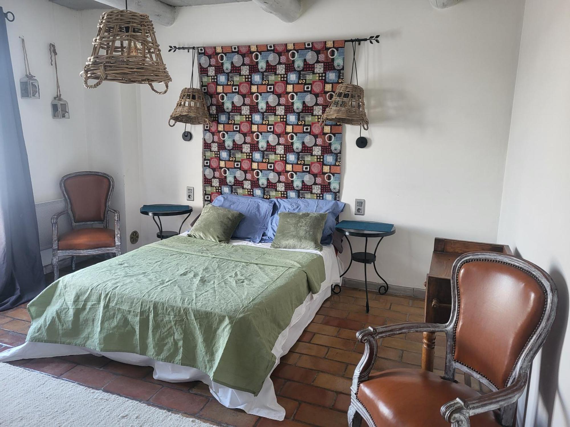 Maison Au Calme Sur Arles Villa Bagian luar foto